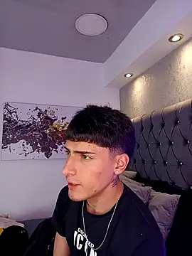 MateoMitchell webcam