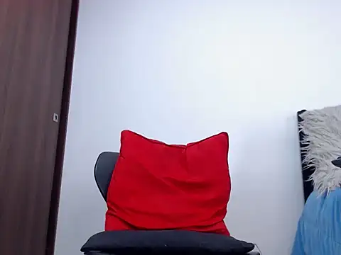 andrea_de_lucaa webcam