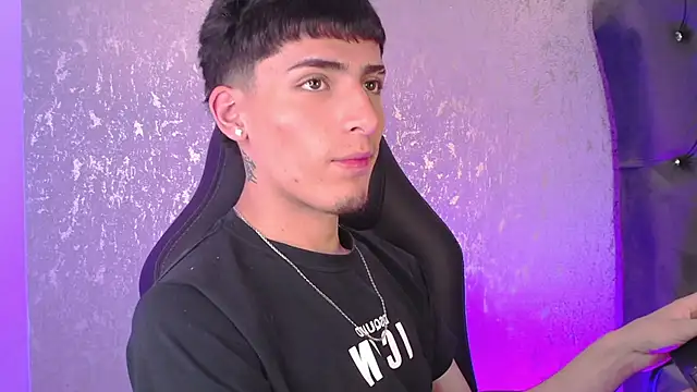 MateoMitchell webcam