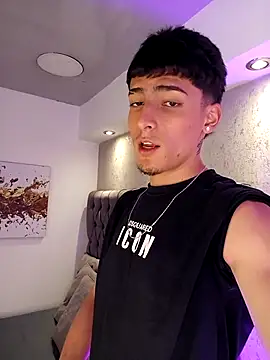 MateoMitchell webcam