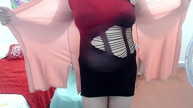 leonela_69 (F mature) - squirt