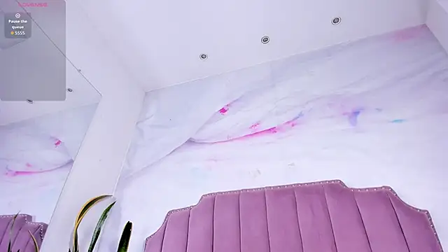 lia_guzman - Lia_Guzman's free webcam - UK Sex Cams