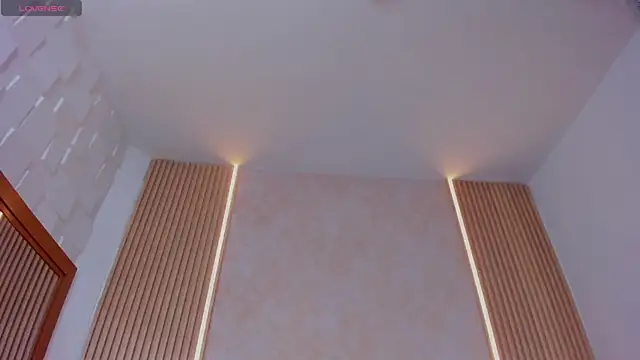 bilie_rouse1 - BILIE_ROUSE1's free webcam - UK Sex Cams