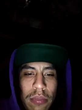 AlexAlejandro13 webcam