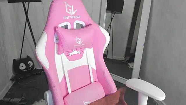 ElizabethHarpper webcam