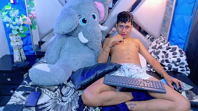 darwinandbrayann webcam