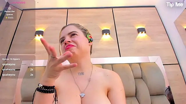 dorothy_vegga webcam