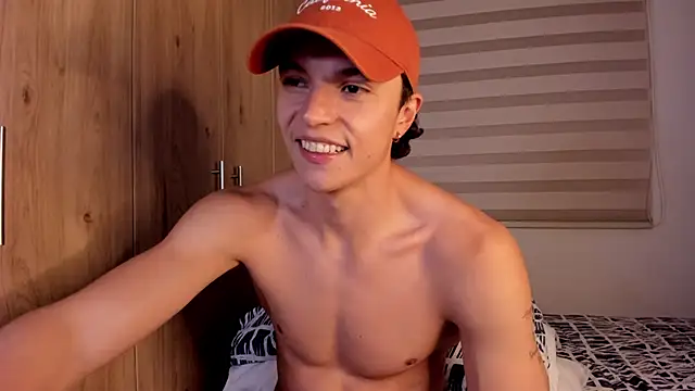 Mastrangelo_xxx webcam