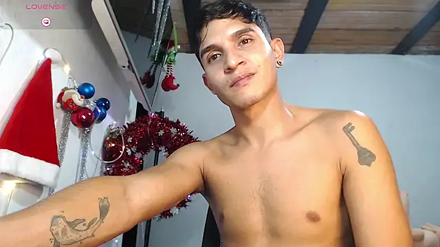 angel_latinboy (M young) - fuck mi toys mouth and ass