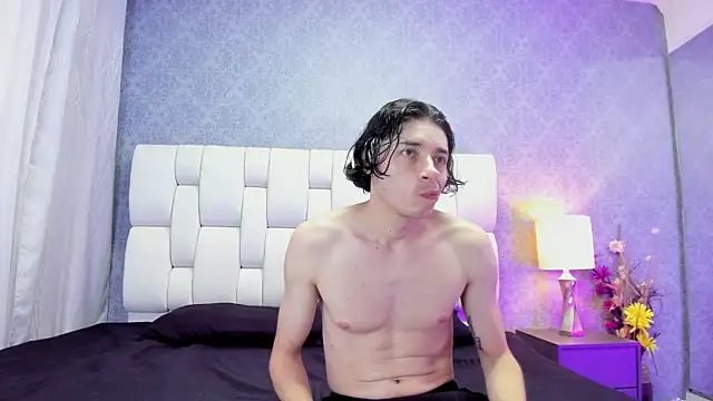 nicollandjhon webcam