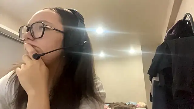  KerriMcbreen chat room