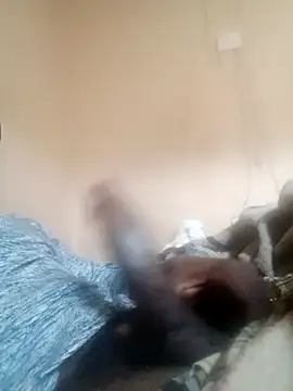 PussyDestroy7 webcam