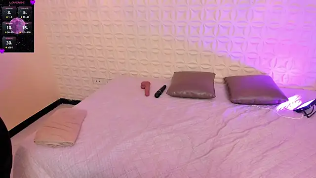 natasha_adams22 webcam