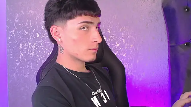 MateoMitchell webcam