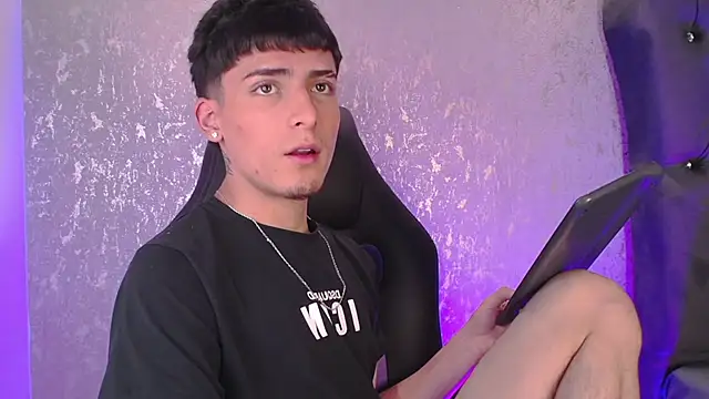 MateoMitchell webcam