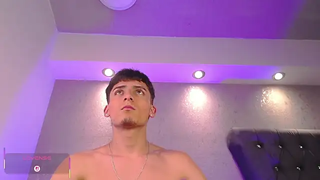 MateoMitchell webcam