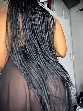 Bustygoddess32 webcam