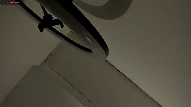 ALICEPOIXXXON webcam