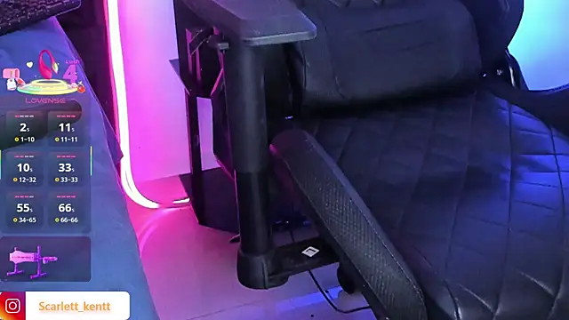 ScarlettAndClark webcam