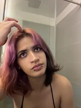 sukulaurens - Sukulaurens's free webcam - UK Sex Cams