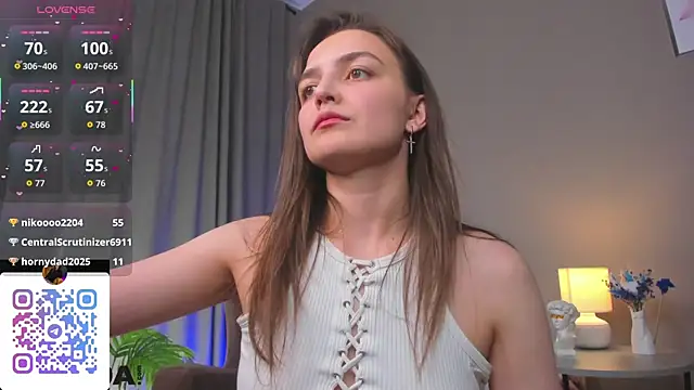 ann_perry (F young) - slap ass HARD😋