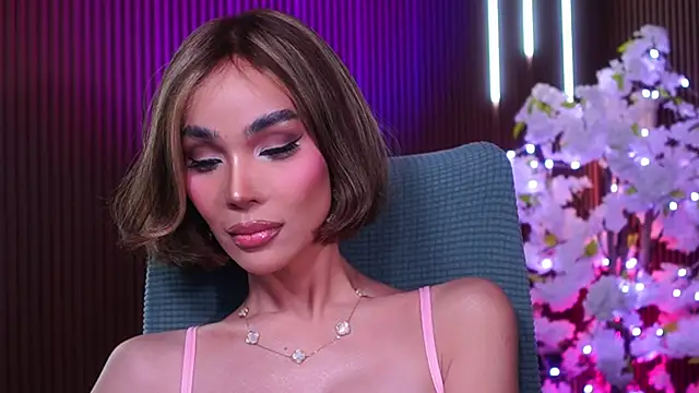 xxforyoureyesonlyxx webcam