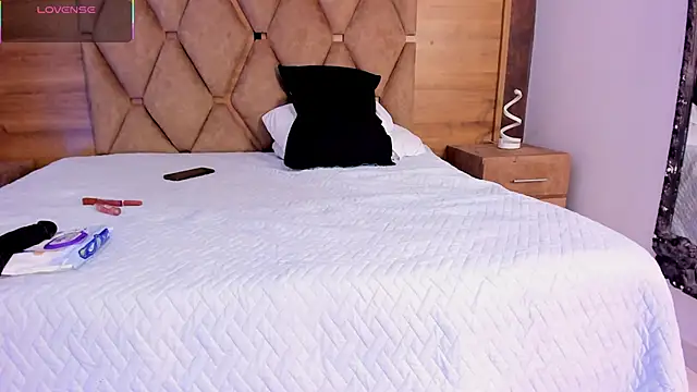 lilithDraven_ webcam