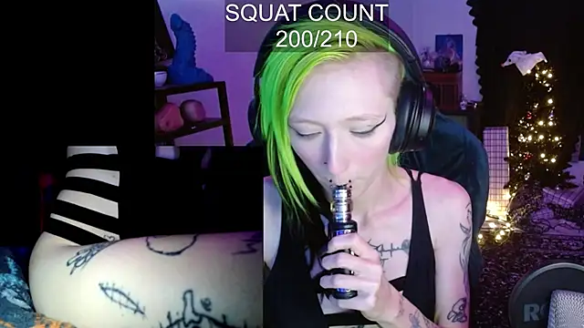 alicewonder09 webcam