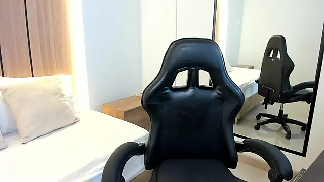 olivia_willoow webcam