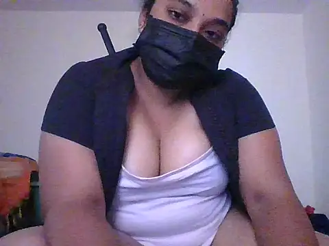 Mathi_cam webcam stripchat model stream image