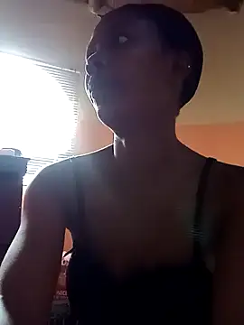 Pretty_miss_devilxxx35 webcam