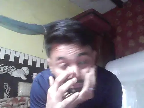 Stubborndesiboy webcam