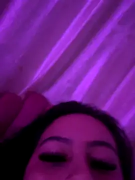 _scarleth_lux webcam