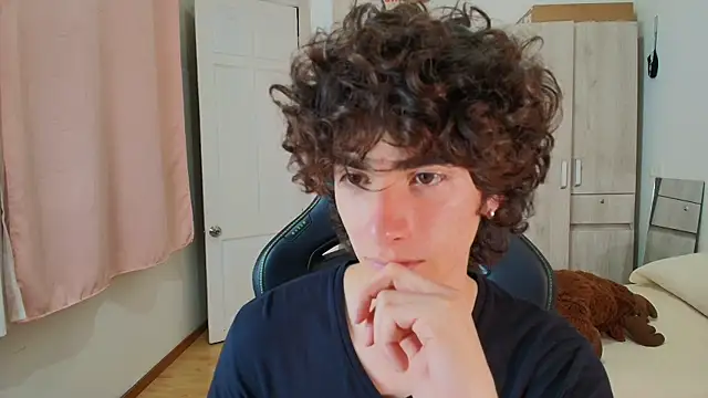 nude_boy18 (M twink) - Cum show