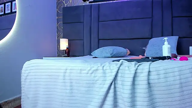 monserrat_cutte webcam