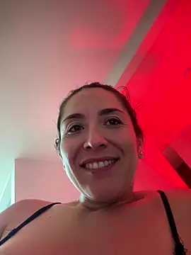 mariana_gom (F milf) - oli body