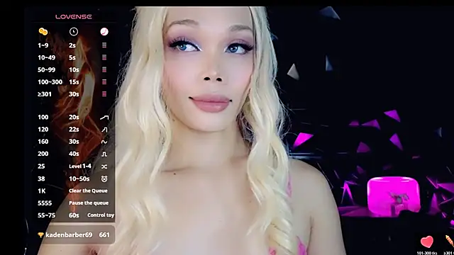 BEBEhugecock69 webcam