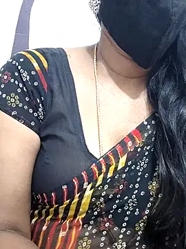 Tamil_Meera12 webcam