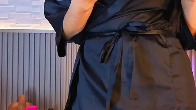 karlisweet - KarliSweet's free webcam - UK Sex Cams