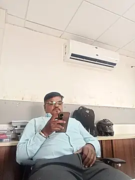 Desi_Lodo_Gujju_Boy webcam