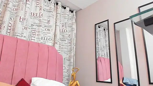 Sofia_summers webcam