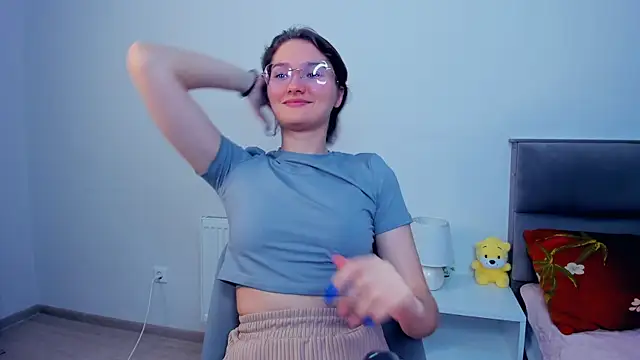 LorrieDegonia webcam