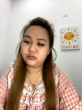 Almira6868 webcam