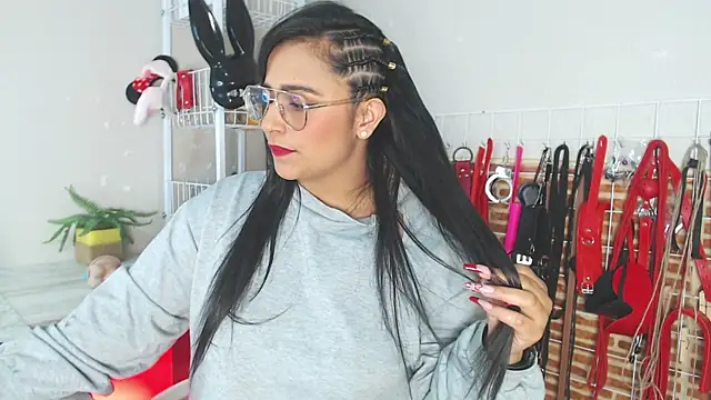 _adahara_queen webcam