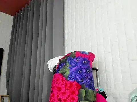 hottycrishina webcam