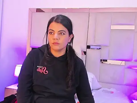 DayanaNaughty webcam