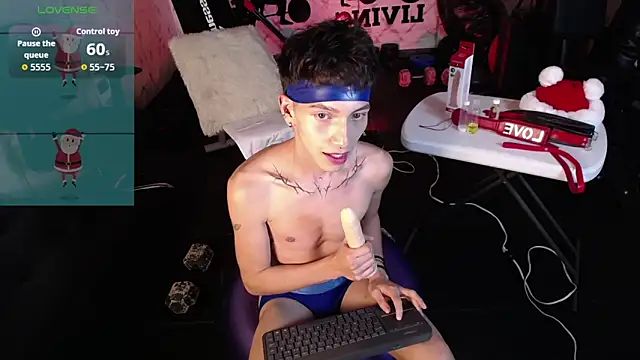 tiam_muller (M young) - Striptease and spank my ass🔥😈