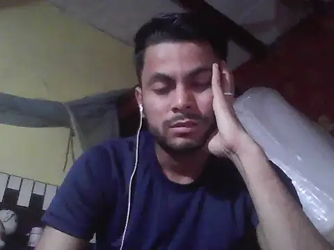 Stubborndesiboy webcam