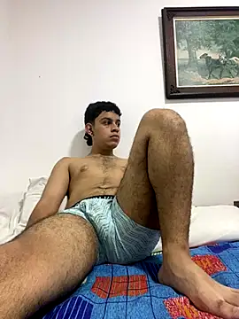 Young_handsome webcam