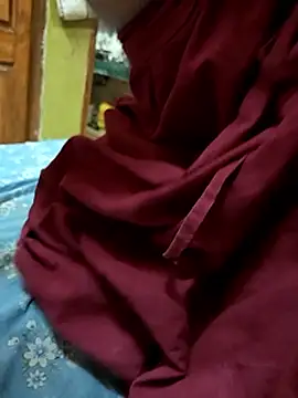 COUPLLE_VILLAGE webcam